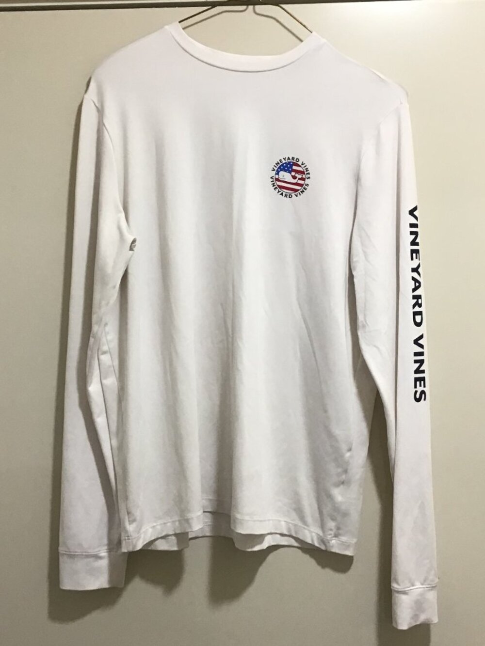 Pre-loved Long sleeve Vineyard Vines jersey- XL